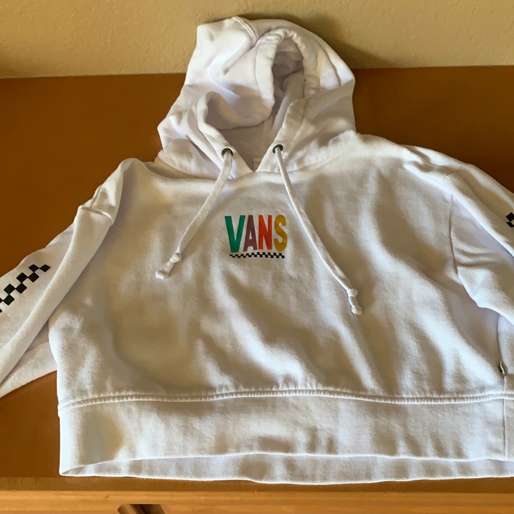 vans cropped hoodie